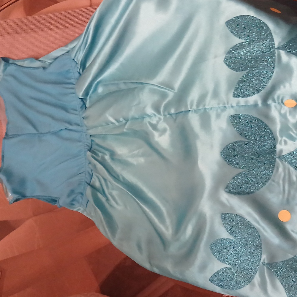 DreamWorks Troll Poppy (Dress Only) - Picture 5 of 7